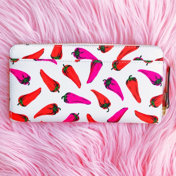 🌶 Kate Spade Liberty Street Hot Peppers Wallet🌶 - Picture 4 of 7